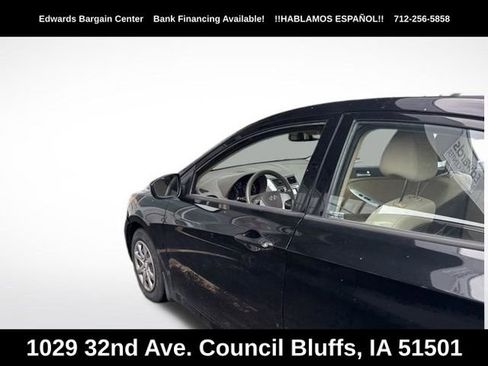 Used 2013 Hyundai Accent GLS image 13