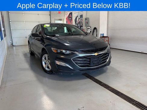 Used 2020 Chevrolet Malibu LS FWD image 3