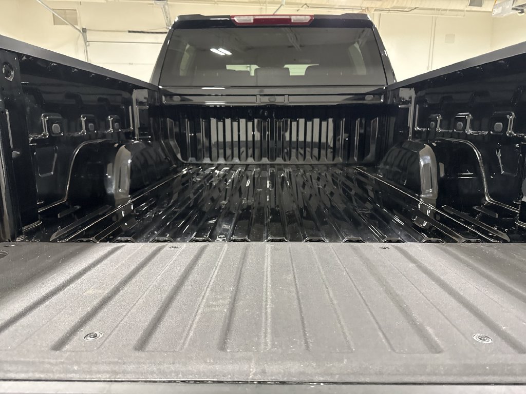 New 2026 Chevrolet Silverado 1500 RST w/ Z71 Off-Road Package AWD/4WD image 24