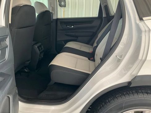 Used 2024 Honda CR-V EX image 18