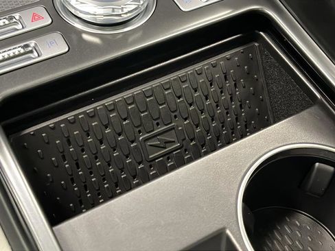 Used 2025 Lincoln Nautilus Premier w/ Equipment Group 102A AWD/4WD image 40