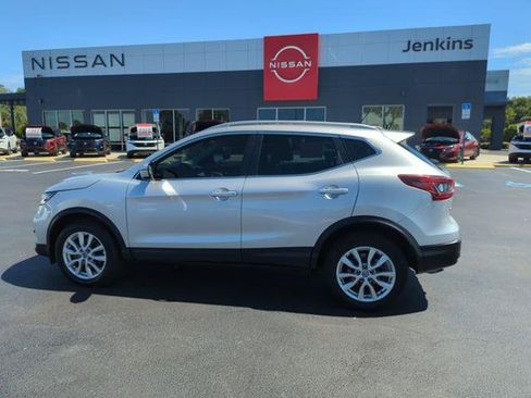 Certified 2020 Nissan Rogue Sport SV FWD image 10