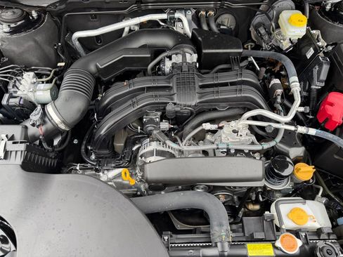 Certified 2025 Subaru Outback image 30