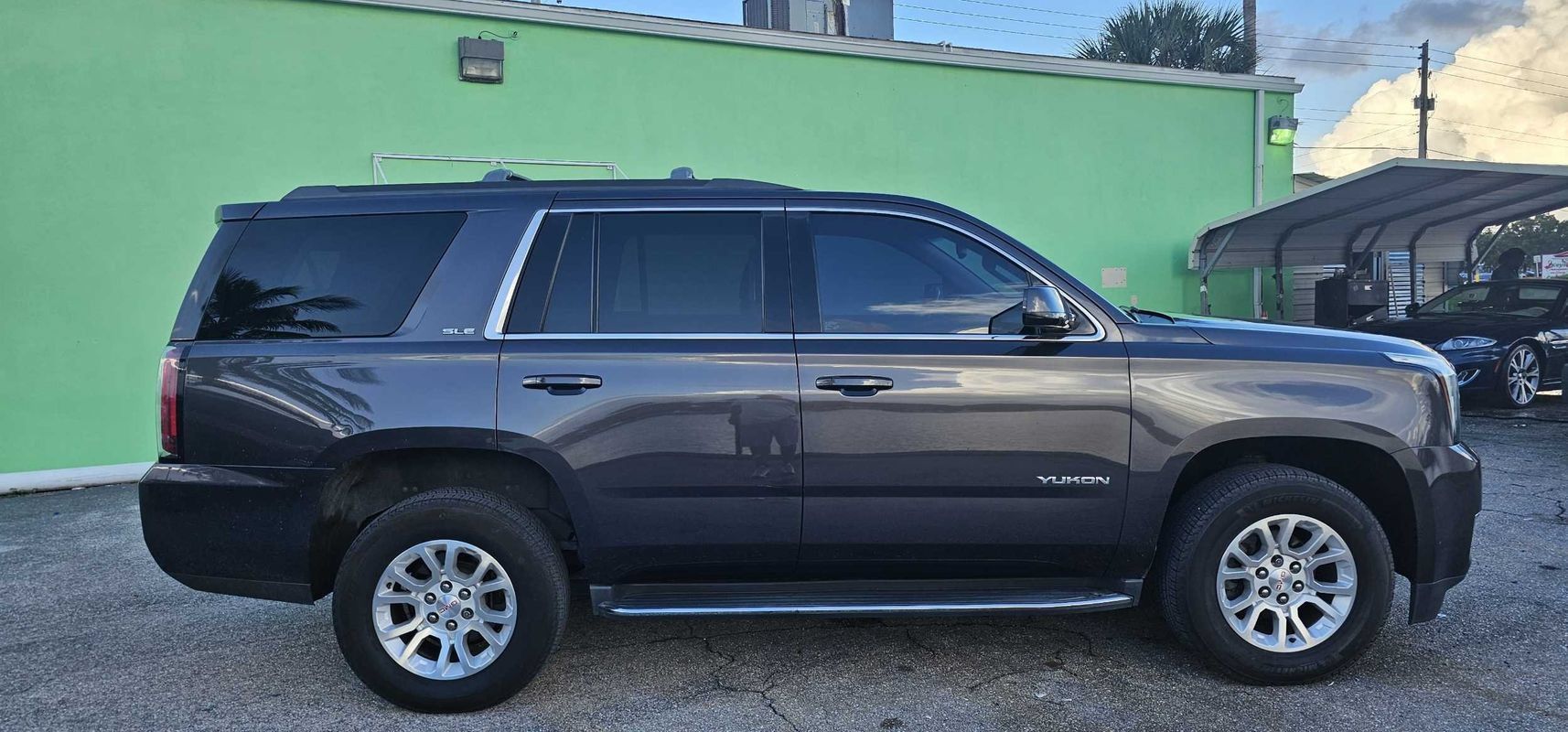Used 2018 GMC Yukon SLE w/ Convenience Package RWD image 6