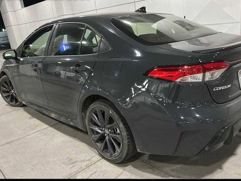 Used 2024 Toyota Corolla SE image 4