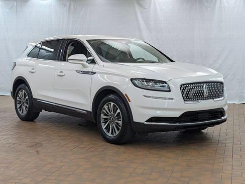 Certified 2023 Lincoln Nautilus AWD w/ Premium Package image 1