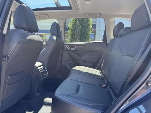 Used 2019 Subaru Forester Limited AWD/4WD image 10