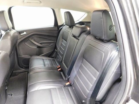 Used 2018 Ford Escape SEL image 10