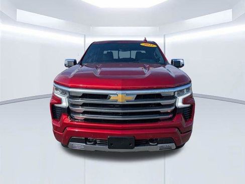 New 2025 Chevrolet Silverado 1500 High Country w/ High Country Premium Package AWD/4WD image 10