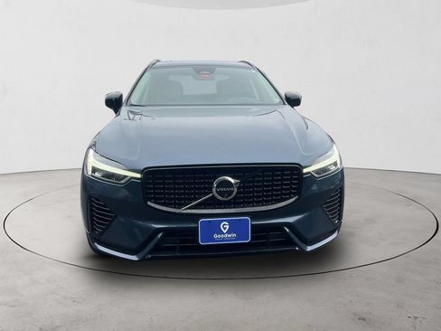 Certified 2024 Volvo XC60 T8 Ultimate w/ Climate Package AWD/4WD image 8