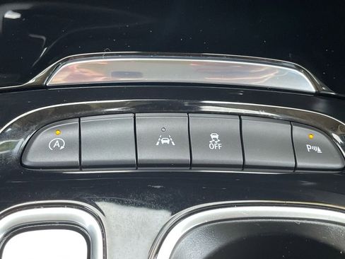 Used 2023 Buick Envision Preferred image 14