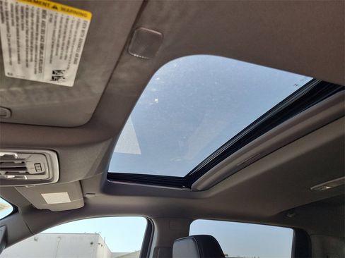 New 2025 GMC Sierra 2500 Denali w/ Denali Reserve Package image 27