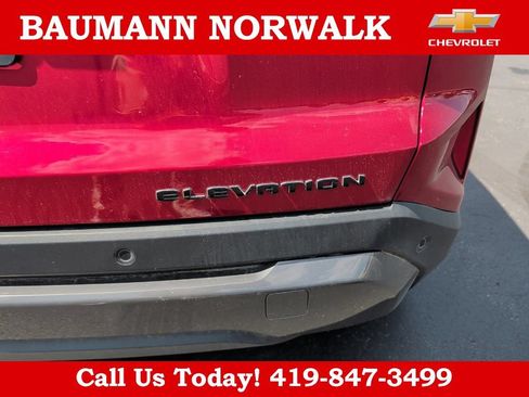 Used 2025 GMC Terrain Elevation AWD/4WD image 13