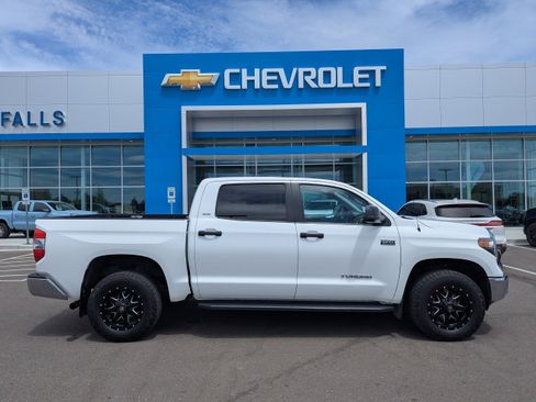 Used 2019 Toyota Tundra SR5 AWD/4WD image 36
