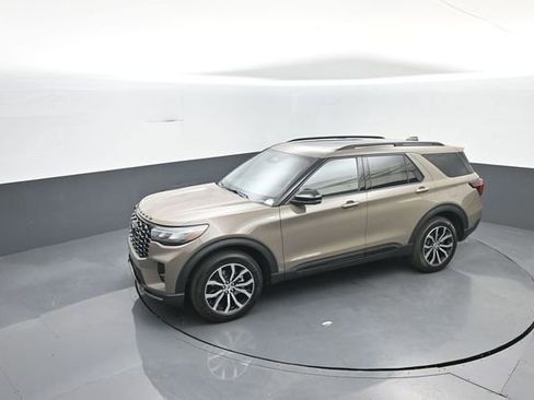 New 2026 Ford Explorer ST-Line AWD/4WD image 28