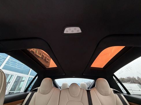 Used 2020 Tesla Model X Performance image 43