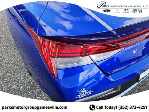 New 2025 Hyundai Elantra Limited image 7