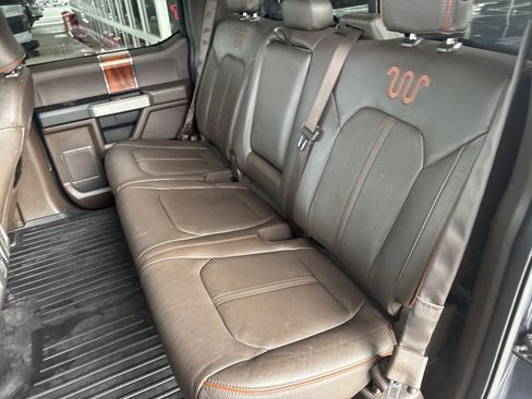 Used 2016 Ford F150 King Ranch w/ Equipment Group 601A Luxury AWD/4WD image 8