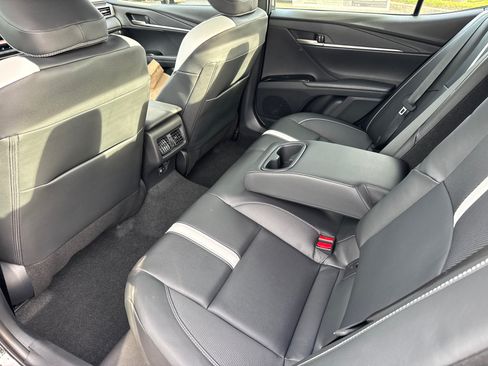 New 2026 Toyota Camry SE w/ Convenience Package FWD image 20