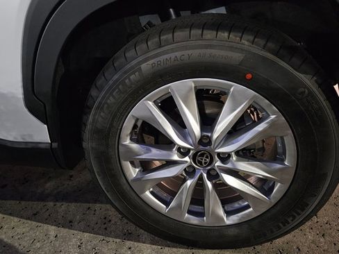 New 2026 Toyota Corolla Cross LE FWD image 8