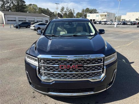 Used 2021 GMC Acadia Denali w/ Denali Technology Package image 3