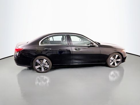 Used 2025 Mercedes-Benz C 300 Sedan image 11