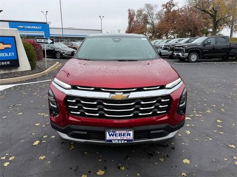 Used 2025 Chevrolet Equinox LT w/ Safety and Technology Package image 9