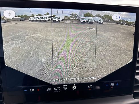 New 2026 Ford Transit 250 148 Medium Roof RWD image 23