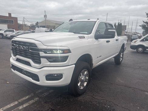 Used 2025 RAM 2500 Big Horn image 15