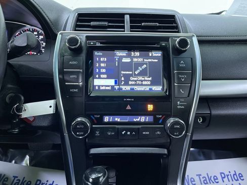 Used 2016 Toyota Camry XSE image 22