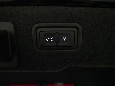 New 2026 Audi A8 L 3.0T AWD/4WD image 15