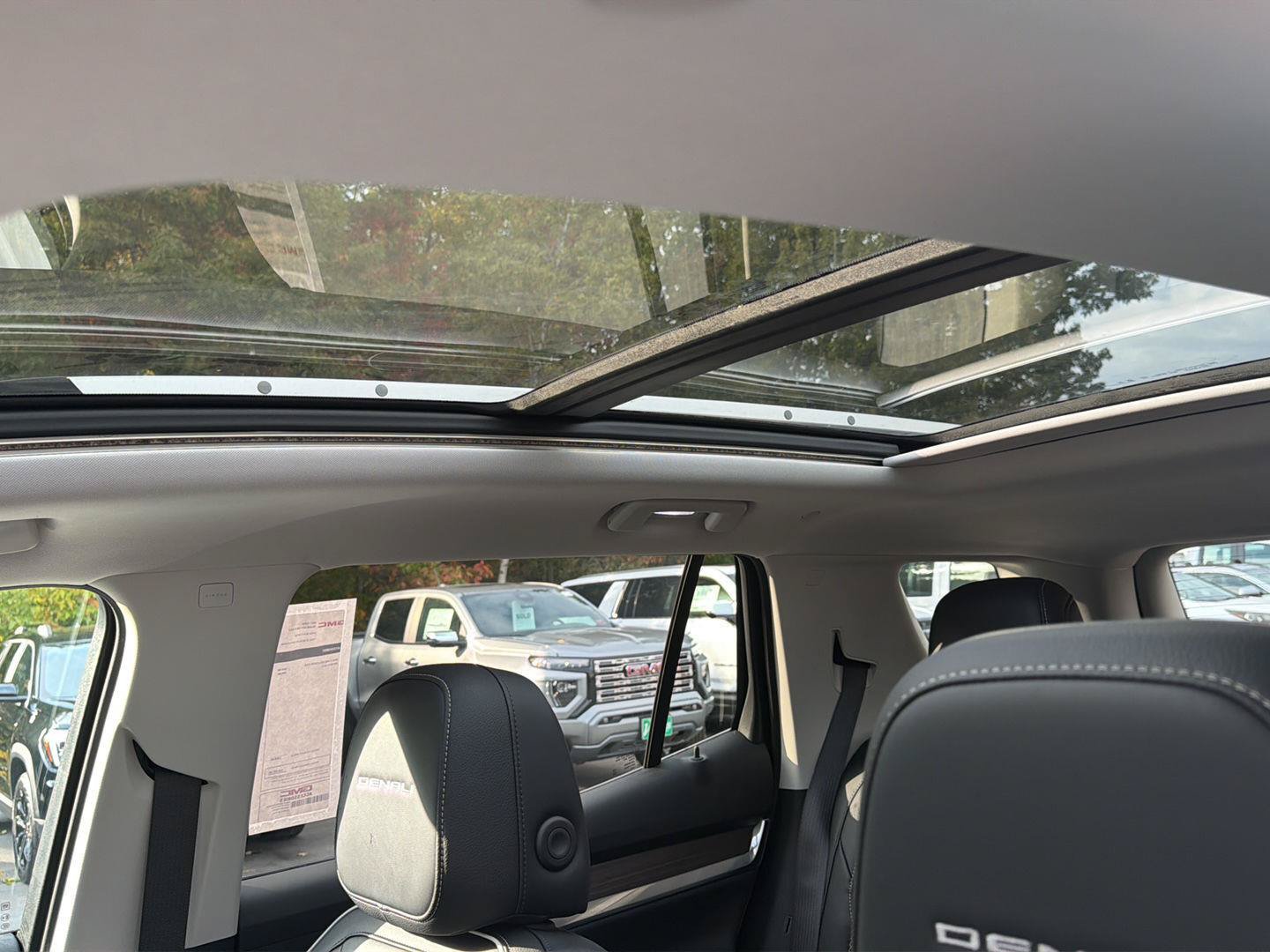 New 2027 GMC Terrain Denali w/ LPO, Floor Liner Package AWD/4WD image 14