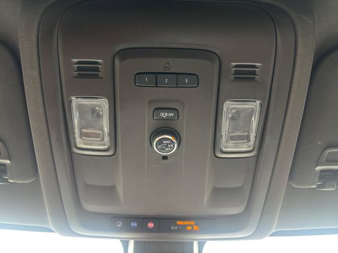 Used 2021 Chevrolet Tahoe LT image 30