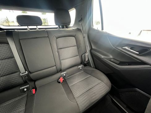 Used 2025 Chevrolet Equinox LT AWD/4WD image 37