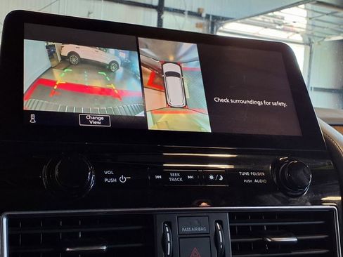 Used 2022 Nissan Armada SL w/ Captain's Chairs Package image 26