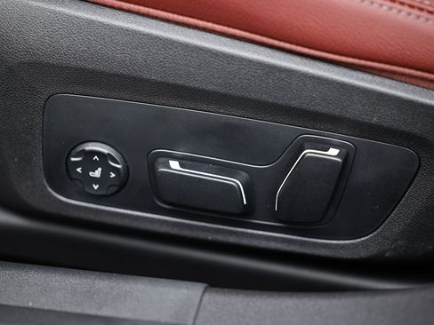 New 2026 BMW 330i Sedan image 22