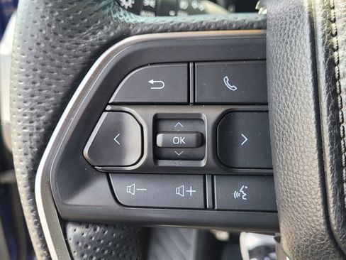 Used 2024 Toyota Tacoma TRD Off-Road AWD/4WD image 26
