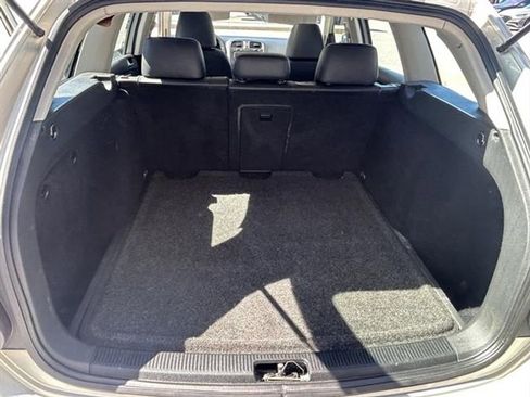 Used 2011 Volkswagen Jetta TDI image 9