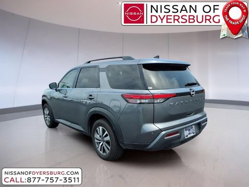Used 2026 Nissan Pathfinder SL FWD image 5