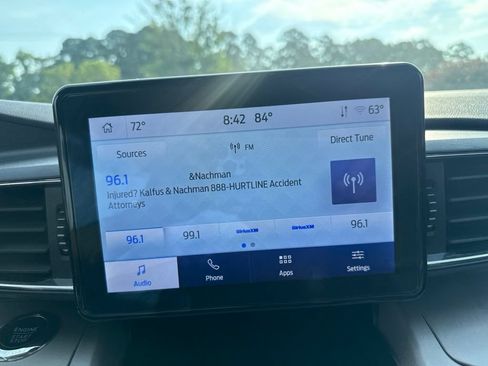 Used 2023 Ford Explorer XLT w/ Equipment Group 202A AWD/4WD image 13