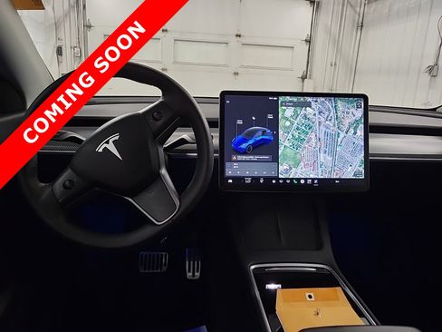 Used 2021 Tesla Model Y Long Range AWD/4WD image 6