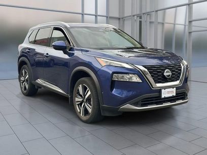 Used 2023 Nissan Rogue SL w/ SL Premium Package