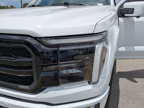 Certified 2024 Ford F150 Lariat w/ FX4 Off-Road Package AWD/4WD image 13