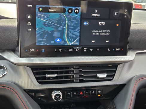 Used 2025 Ford Explorer ST w/ Sun And Sound Package image 19