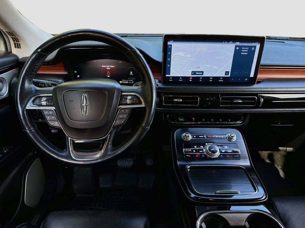 Used 2021 Lincoln Nautilus Reserve w/ Equipment Group 202A AWD/4WD image 26