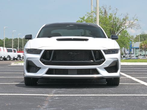 Used 2026 Ford Mustang GT Premium w/ GT Performance Package RWD image 27