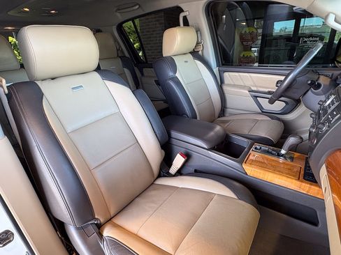 Used 2015 Nissan Armada Platinum w/ Platinum Reserve Package AWD/4WD image 30