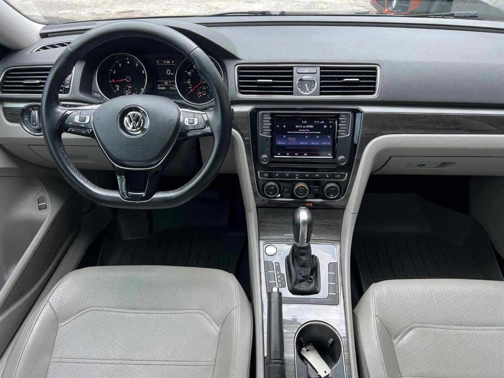Used 2017 Volkswagen Passat 1.8T SE w/ SE Lighting Package FWD image 20