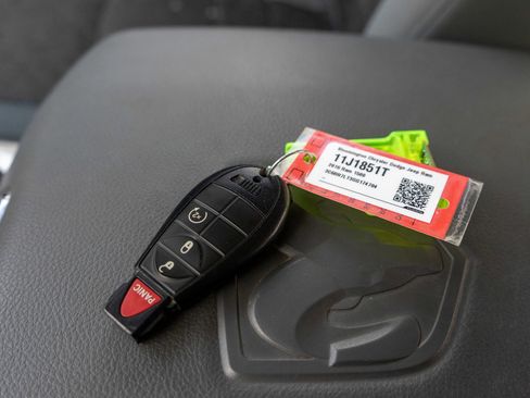 Used 2016 RAM 1500 Big Horn image 26