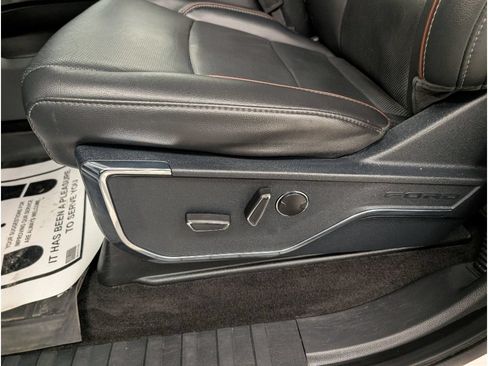 Used 2021 Ford F150 Lariat w/ Equipment Group 502A High AWD/4WD image 8
